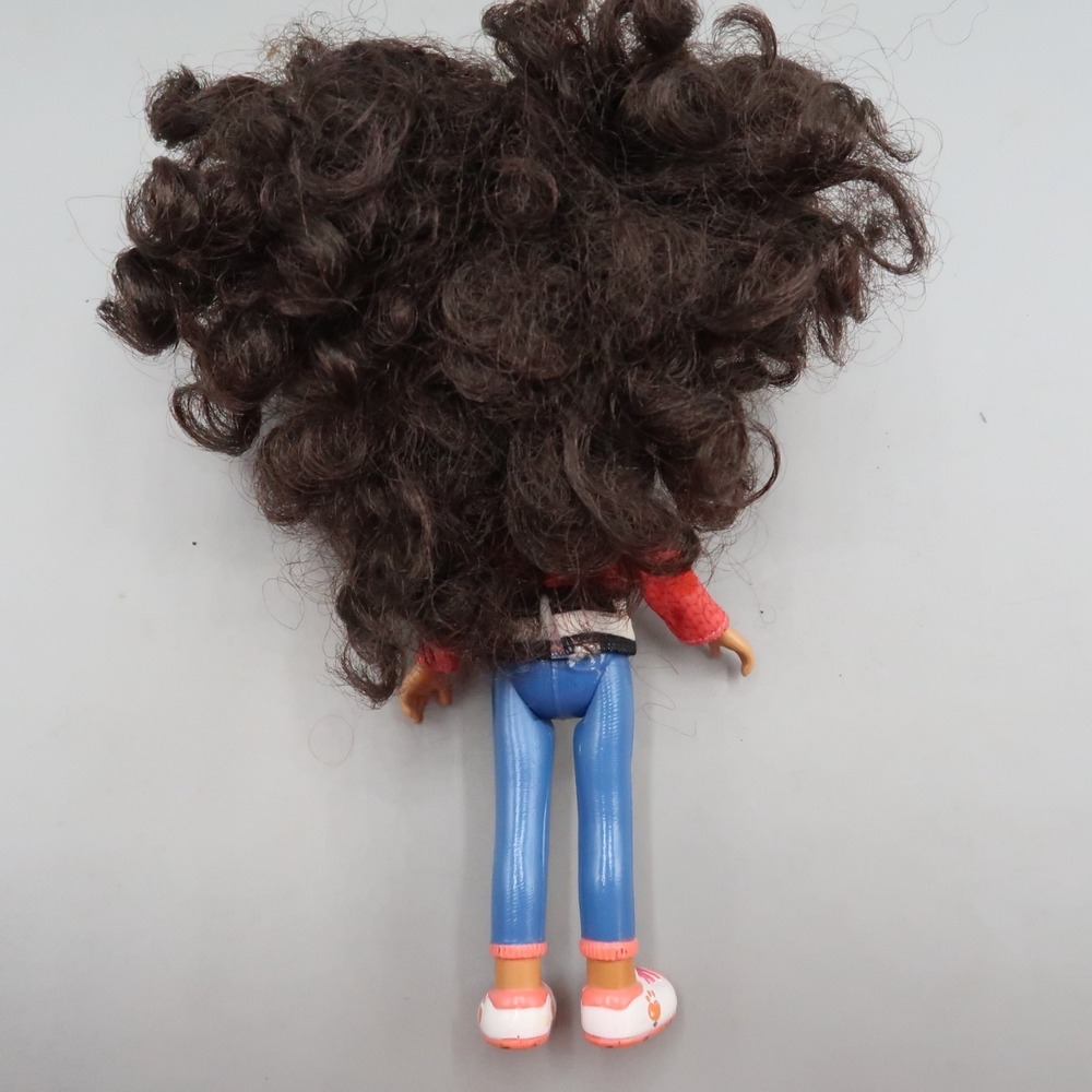 Gabby's Dollhouse 8in Classic Gabby Girl Doll Netflix Show Dreamworks Figure - Picture 4 of 5